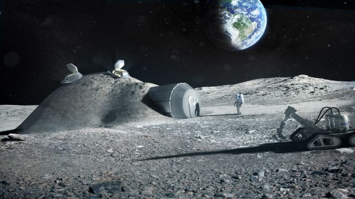 Compete in a lunar economy